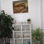 Apartman Sobre La 12 *