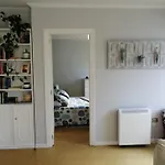 Apartman Sobre La 12 *