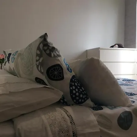 Sobre La 12 Apartamento Neda