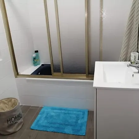 Sobre La 12 Apartment *