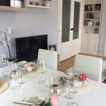 Sobre La 12 Apartamento